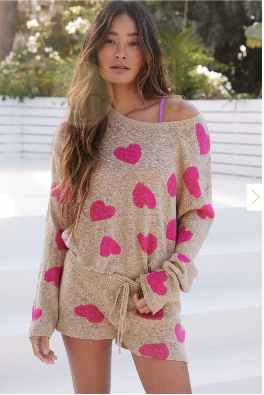 BEACH RIOT Sandy Hearts Sweater Shorts Set // M